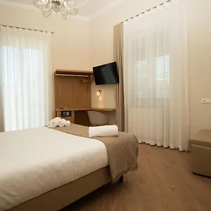 manere-suites.palermohotels.org/